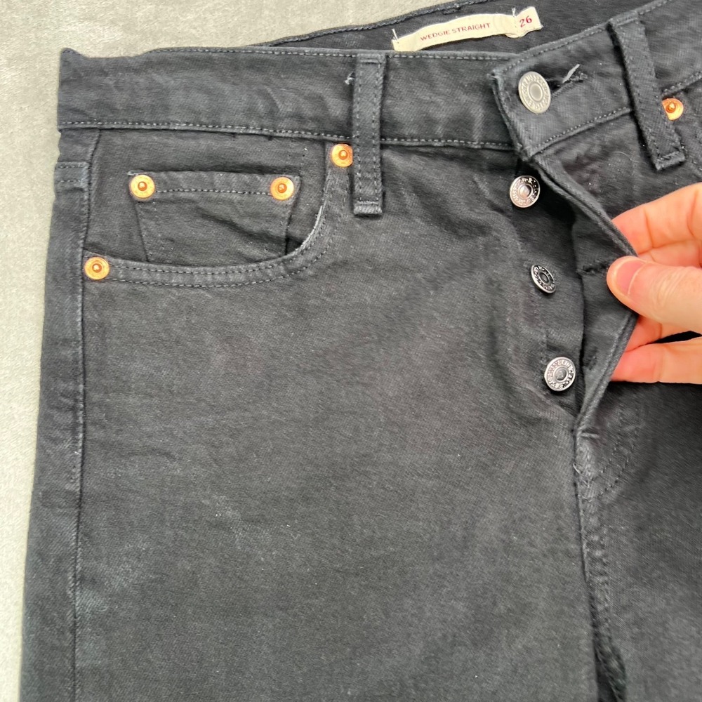 Levis Premium Jeans Womens 26 Black Wedgie Straight American Button Fly Denim - Picture 4 of 14